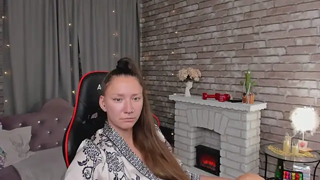 SarahCoksss Adlı Modelin Canlı XXX Sohbeti