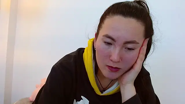Elle_Lee_ webkamerás műsora