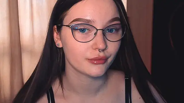 milliedoll Chat XXX live