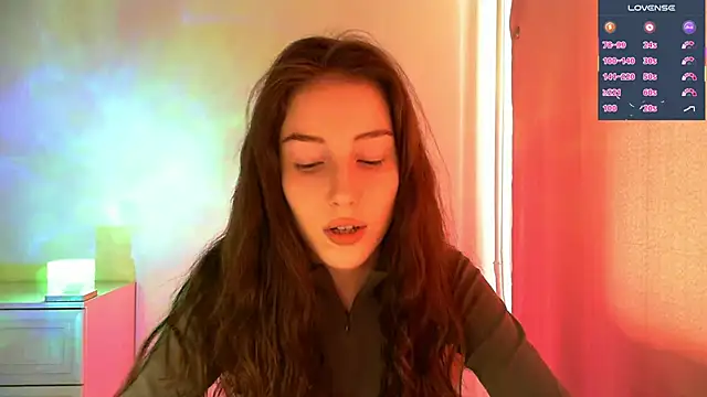 eskatmi's Live XXX Chat