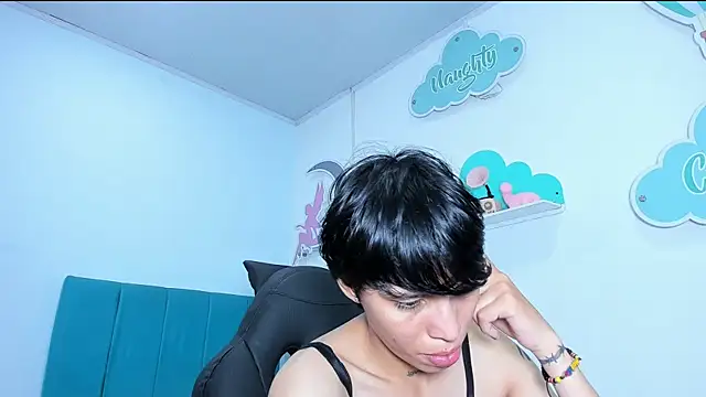 Chat +18 de ivyheat3 ao vivo