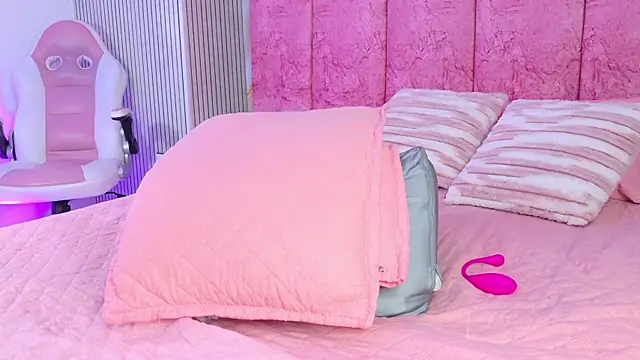 emmacurvy 라이브 XXX 채팅