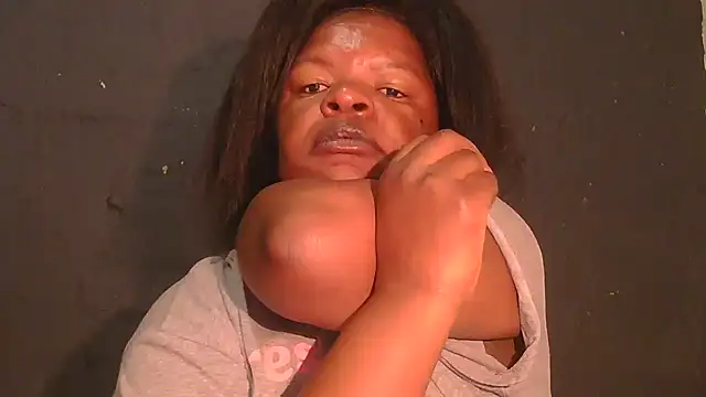 ebony_rose11 élő XXX-chatje