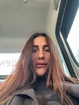 AleksandraRich's Live Chat Room