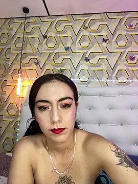 XXX chat uživo modela MelanyyJhonson15