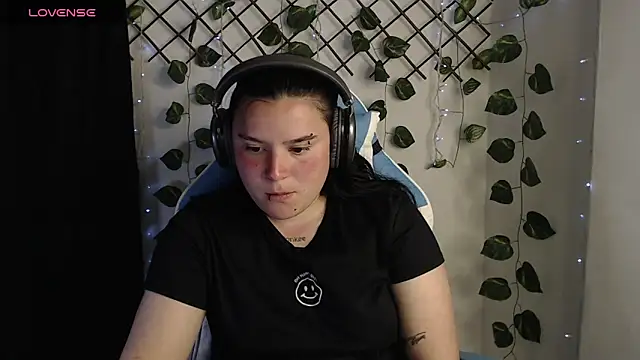 Nika_1_ élő XXX-chatje