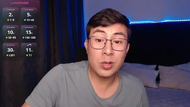andrewmhilton_ 网络视讯表演
