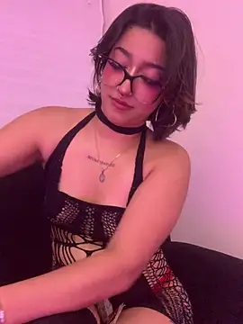 Czat XXX na żywo – LilithMonette