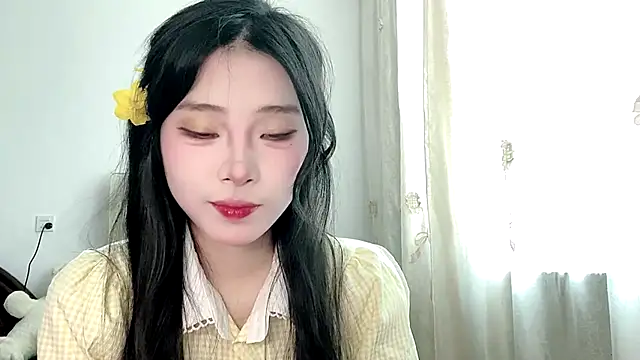 yiyibaby2026 Show Webcam