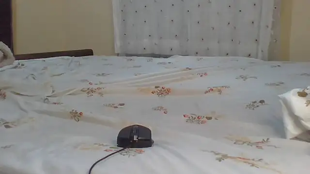 Show de ndivhuwomuleya na webcam