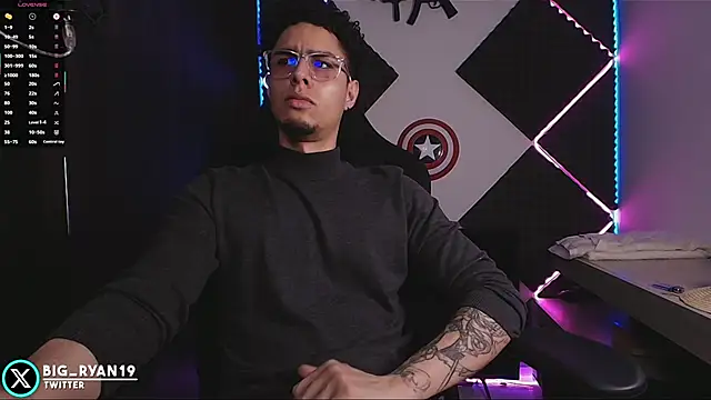 Chat +18 de bigryann23 ao vivo
