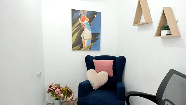 GoldenHeart_1's Live XXX Chat