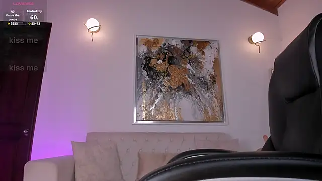 XXX chat uživo modela KayraLanne