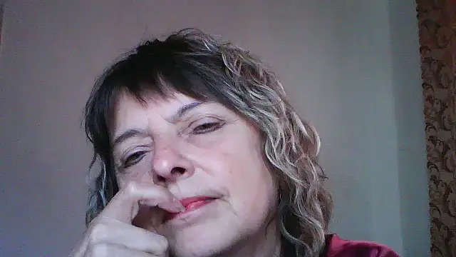 Show modela ElizabethGorden na web-kameri