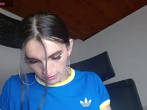 Scarlett_crastrawberry – Live XXX-chat
