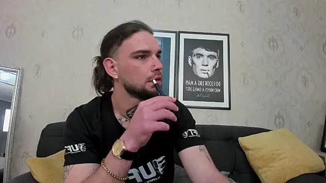 KaneHunter Chat XXX live