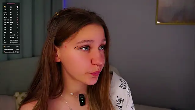 ShantellAngulo's Live XXX Chat