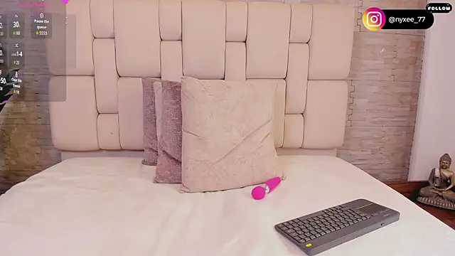 Nyxee_'s Live XXX Chat