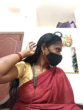 Tamil_Yalini12 Adlı Modelin Web Kamerası Şovu