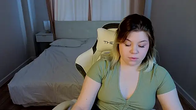 Chat +18 de Kristen_Gibbs ao vivo