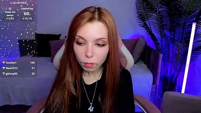 دردشة Star_Tarra الجنسية المباشرة