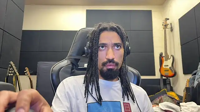 FavelaDaddyCum Webcam-Show
