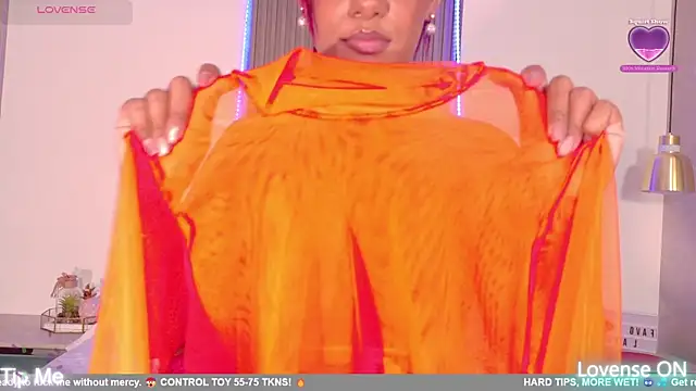 Czat XXX na żywo – DollyBrowncc