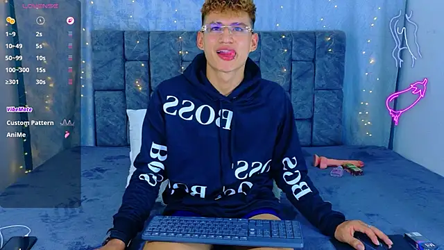 NicolasTorrez 现场XXX聊天