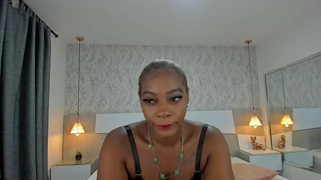 Chat XXX ao vivo de Tisha-Cole