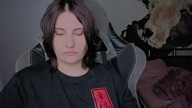 Živý XXX chat dj_eban_