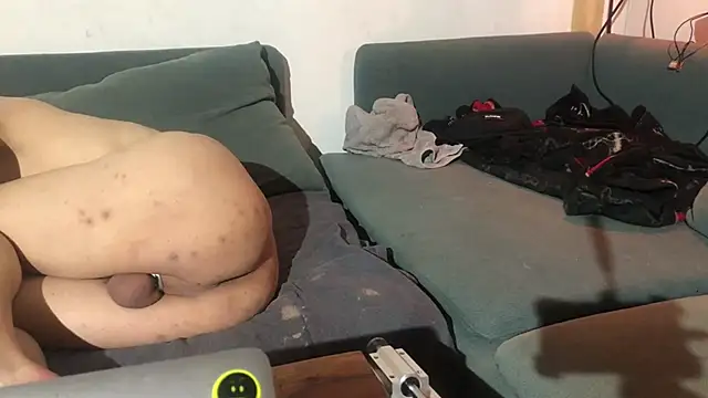 devote_schlampe00 Webcam-Show