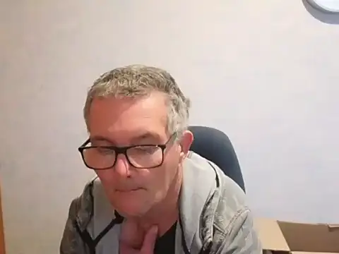 daddy_man লাইভ XXX চ্যাট