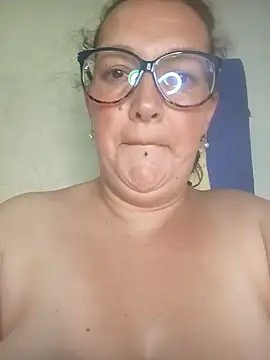 _Saraqueen Live XXX-chat