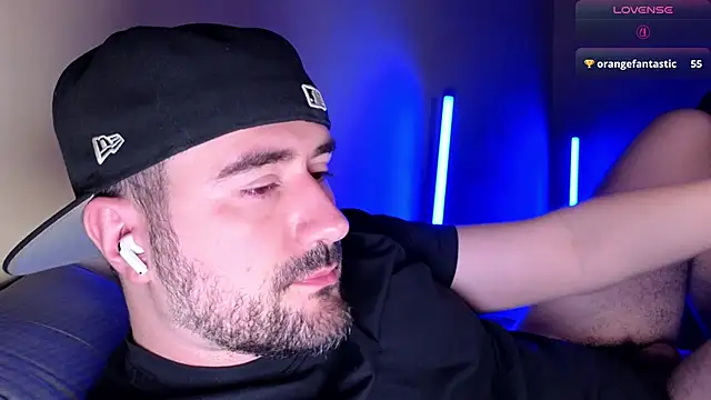 DominantTheo 网络视讯表演
