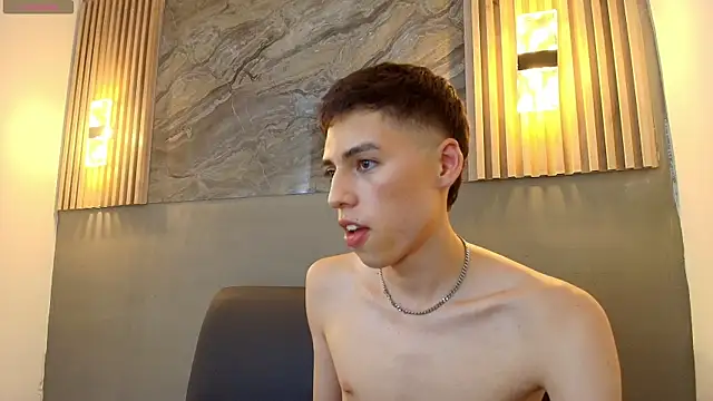 Czat XXX na żywo – KENNY_HANK