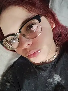 Luluu063i élő XXX-chatje