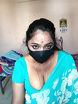 Webkamerová show queendivya