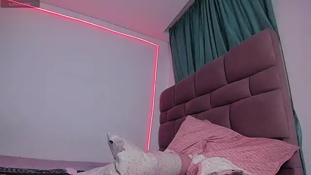 maazikeenx 现场XXX聊天
