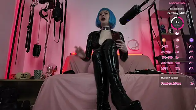 Chat XXX en directo de CyberXGoddess