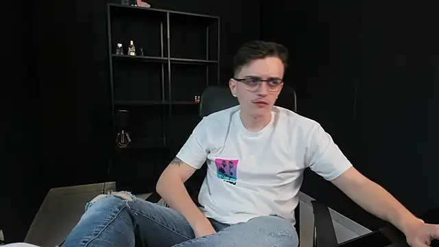 Chat XXX en directo de FelixStarkk