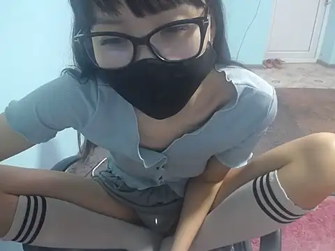 Chatroom XXX en direct de elllaaxx
