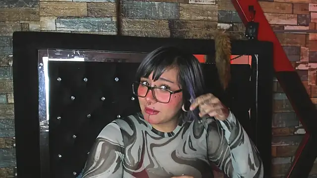 fresa_Wafflera's Live XXX Chat
