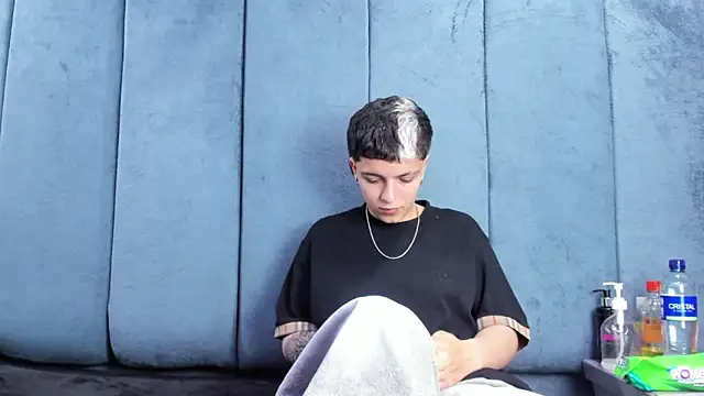 Megan_Thompson_'s Live XXX Chat