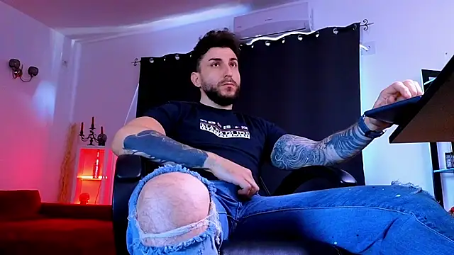 MightyAaron66 Webcam show