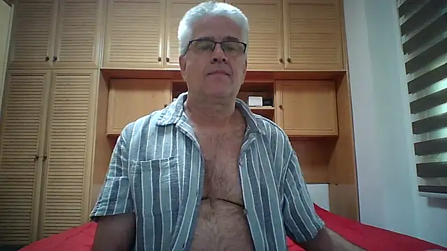 Show de OperaticOmen na webcam