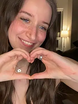 nerdynina Live XXX-chat