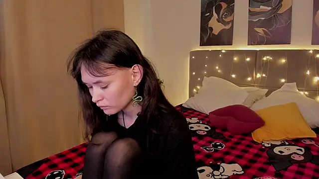 Czat XXX na żywo – Emily_Strikeee