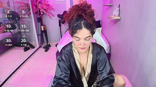 Maggy_t18 Chat XXX live