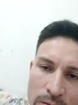 Joelcio19cm's Live Sex Cam Show
