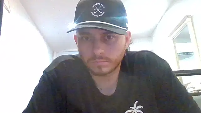 tallhungcloudzz's Webcam Show
